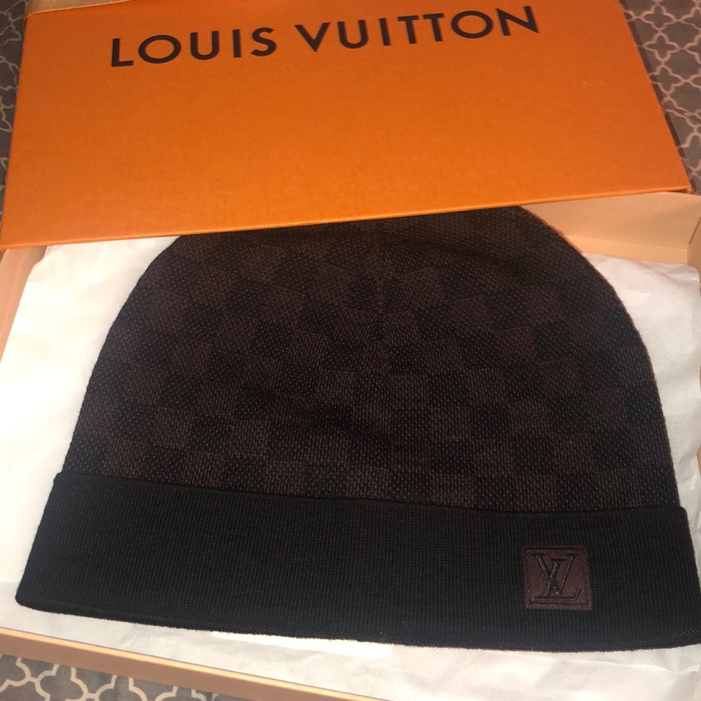 Brand new men’s Louis Vuitton hat